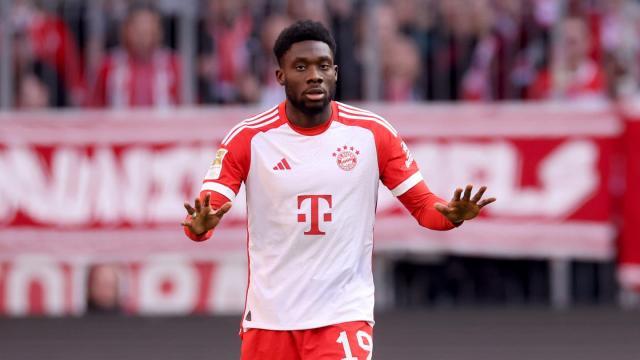 alphonso davies.jpg